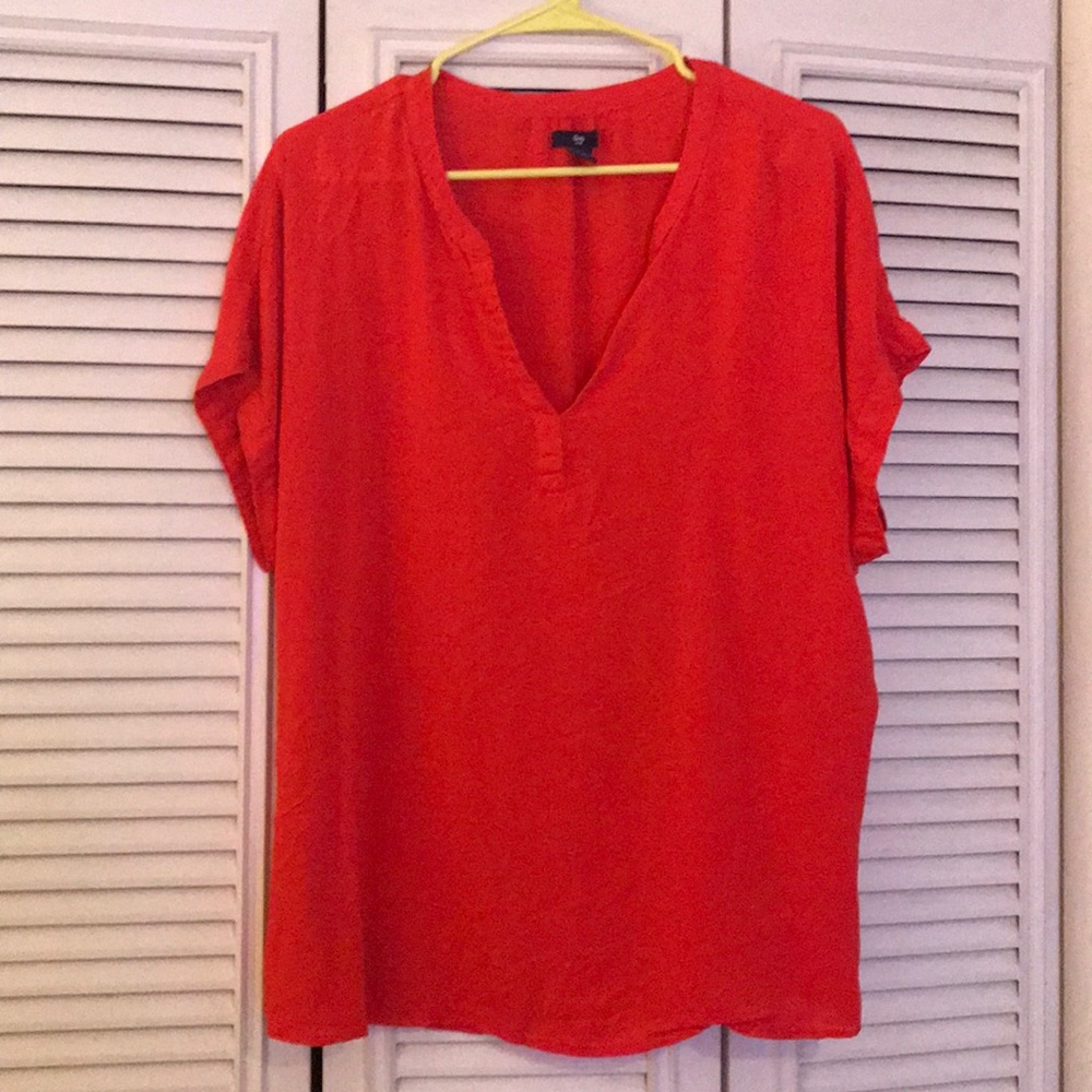 Gap Top